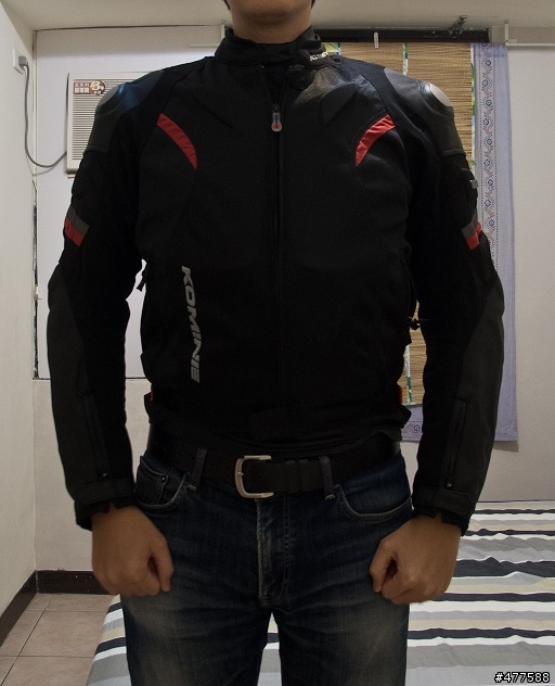 [開箱] KOMINE JK-052 Titanium Leather M-JKT R-SPEC 皮革複合材質防摔衣