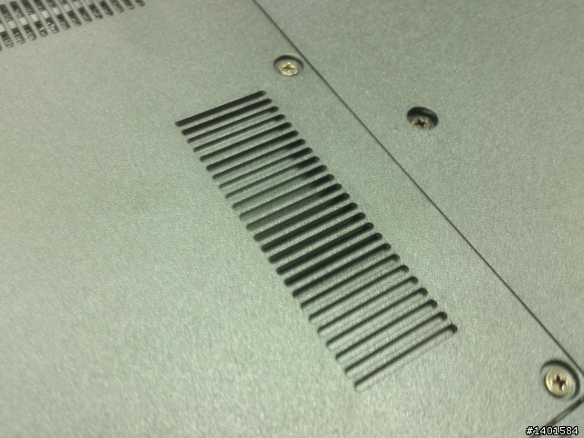 [開箱]Fujitsu LifeBook LH532A-VB322 買了...原來這就是迷夜黑呀?
