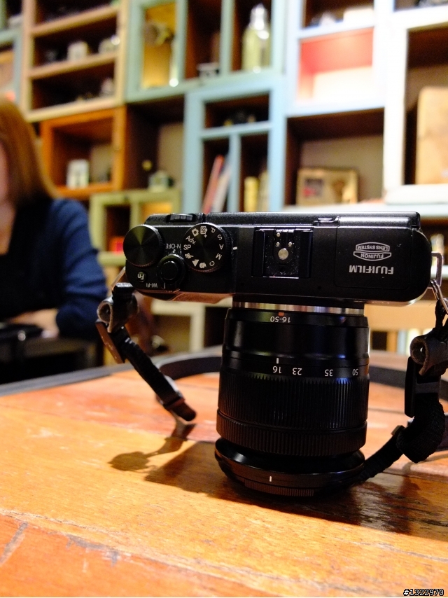 [小小兵開箱] Fujifilm X-M1 輕巧富士味 （圖多）