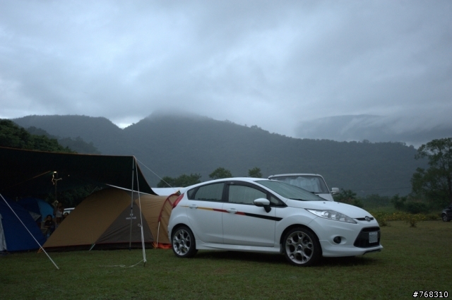 跟小肥一起去露營囉!!