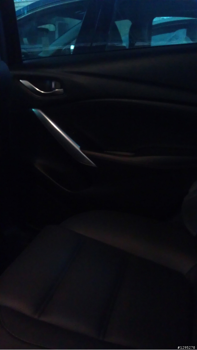 Mazda 6 Skyactiv-G賞車誌
