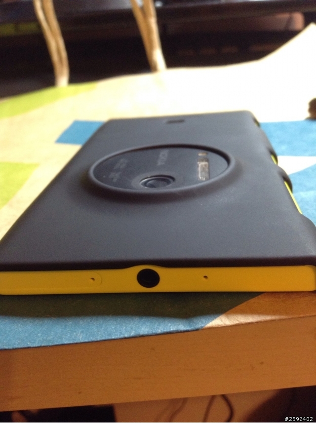 Lumia 1020 黃色 開箱~