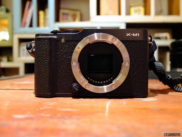 [小小兵開箱] Fujifilm X-M1 輕巧富士味 （圖多）