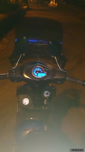終於有時間的開箱文 sym z1 125 兼極小舒適改裝