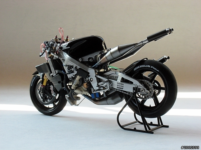 [作品分享] 緬懷經典！WEST Honda Pons NSR500 '01 #65