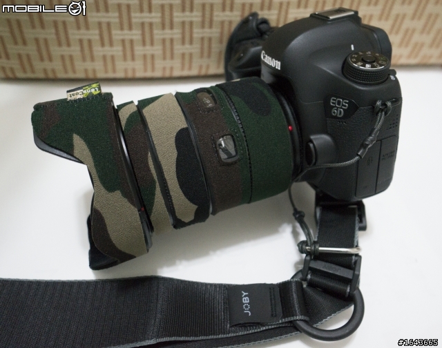 [開箱] JOBY Pro Sling Strap 相機快速背帶-隨附安全繩，多一層保障^_^