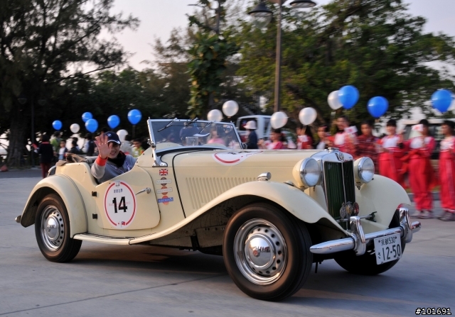 Rally Nippon 大鵬灣賽道奔馳