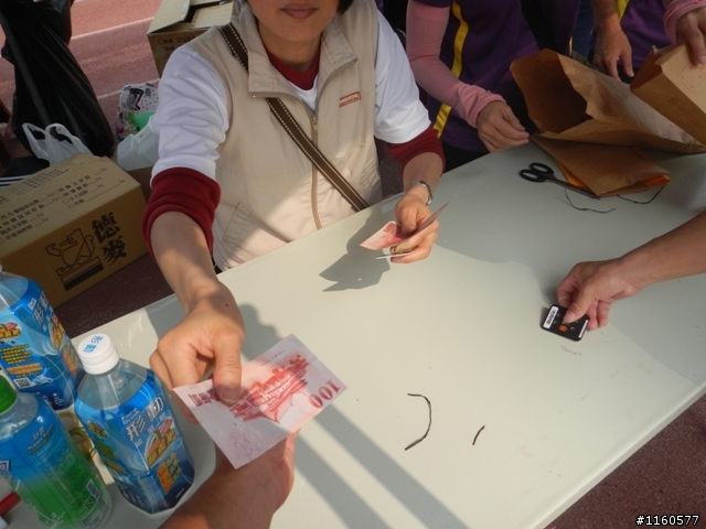 歡笑、美食聚一堂--2013屏東單車國道馬拉松