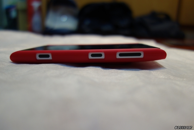 [分享]NOKIA Lumia 1020保護殼及保護套