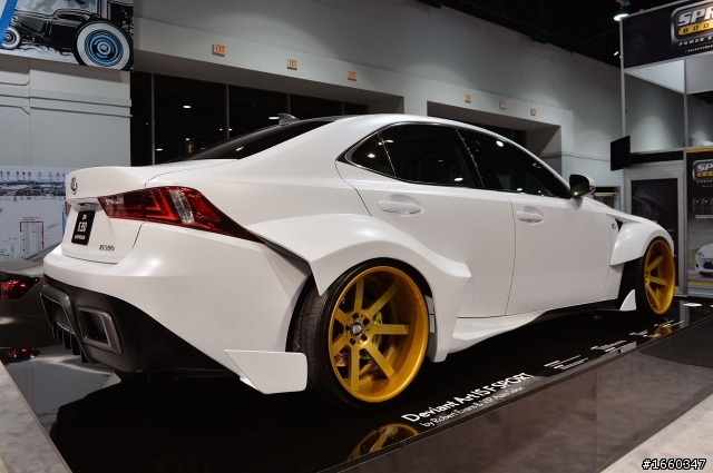 SEMA展Lexus IS大爆龜