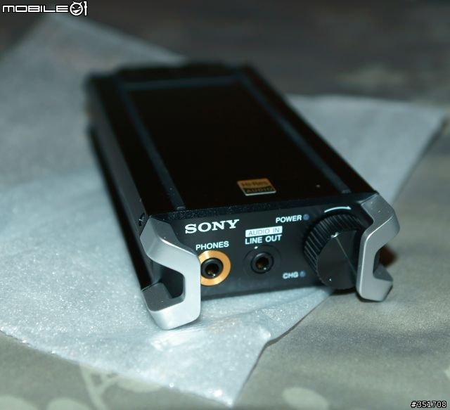 [最速開箱]SONY PHA-2 (iPhone iPod iPad 自家 Walkman digital、USB DAC、耳擴)