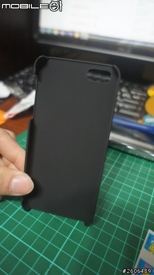 [開箱]一如往常的iPhone 5s金+客製手機殼跟愛心手工..(多圖)