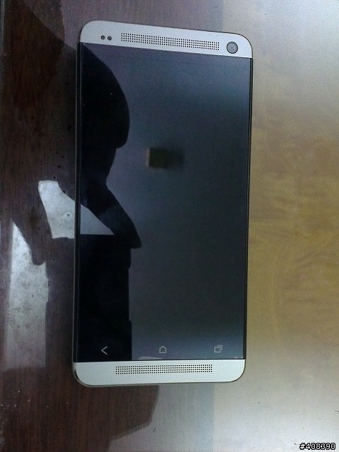 和HTC New Onw外觀及相似的貼牌機~~Monga X1簡單開箱Part 1