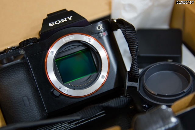 A7R (開箱)日本購買價格與EF-metabones III組裝