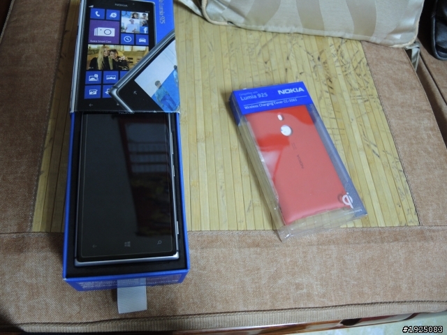 NOKIA Lumia 925開箱