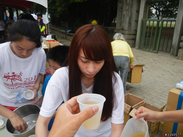 歡笑、美食聚一堂--2013屏東單車國道馬拉松