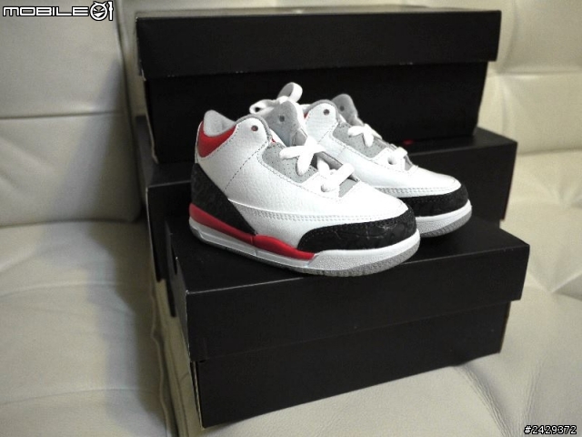 [分享] 【Air Jordan 3 Retro “Fire Red”】傳奇經典之全家福大團圓