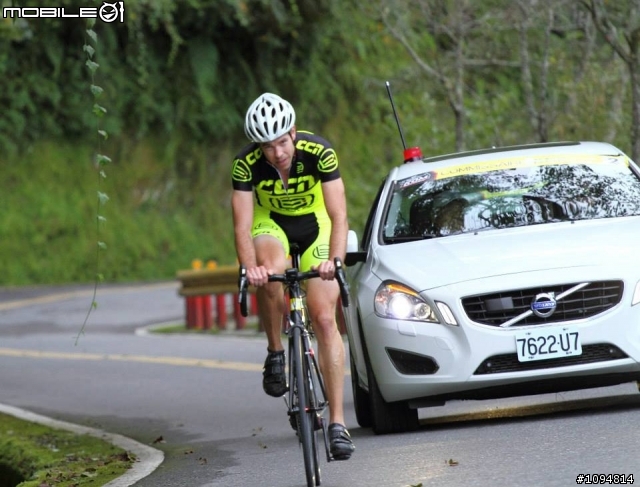 2013 台灣自行車登山王挑戰照片分享(新白楊恆山隧道前)