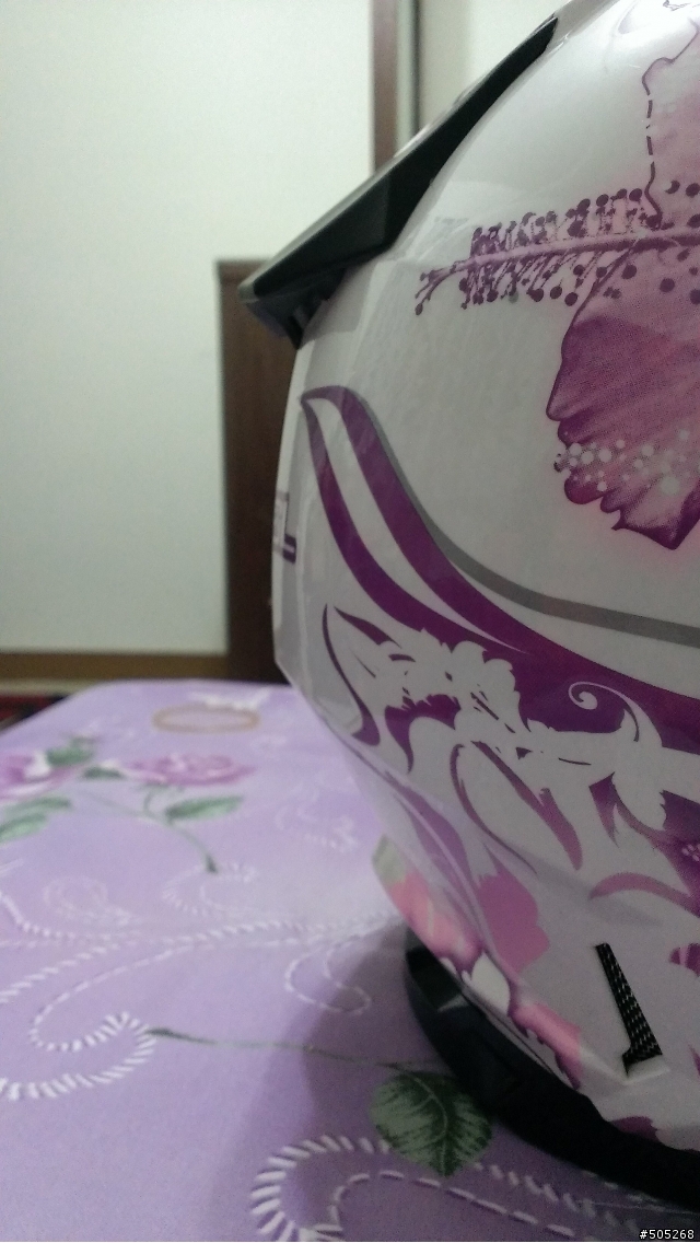 [開箱] SOL SF-2 之 烏克麗麗(白/粉)