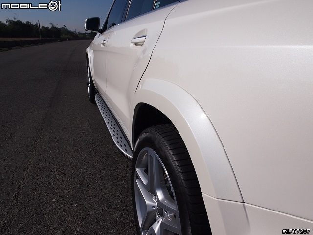 2014型GL350鑽石白小開箱