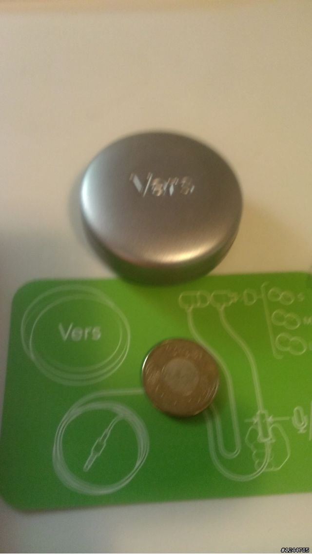 VERS藍芽木質音箱與木質小耳機