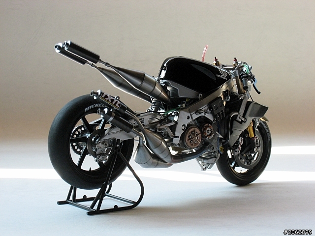 [作品分享] 緬懷經典！WEST Honda Pons NSR500 '01 #65