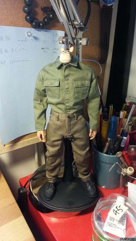 Breaking Bad 絕命毒師 1/6 人偶