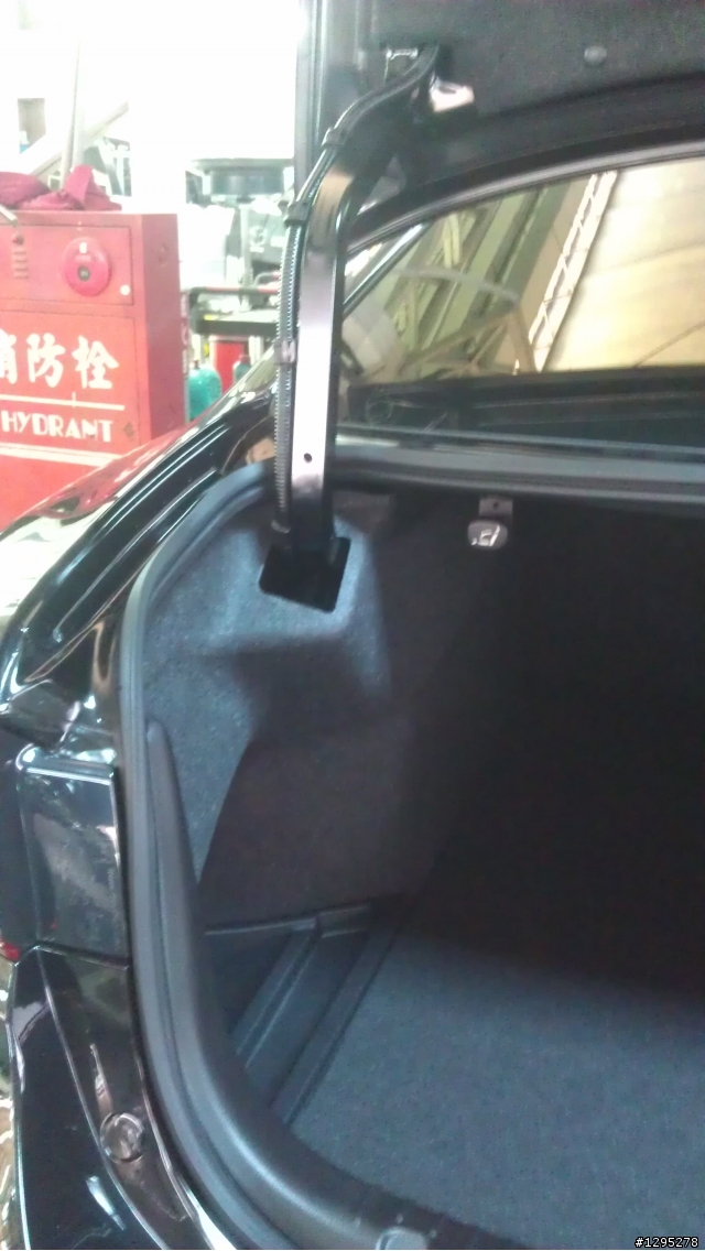 Mazda 6 Skyactiv-G賞車誌