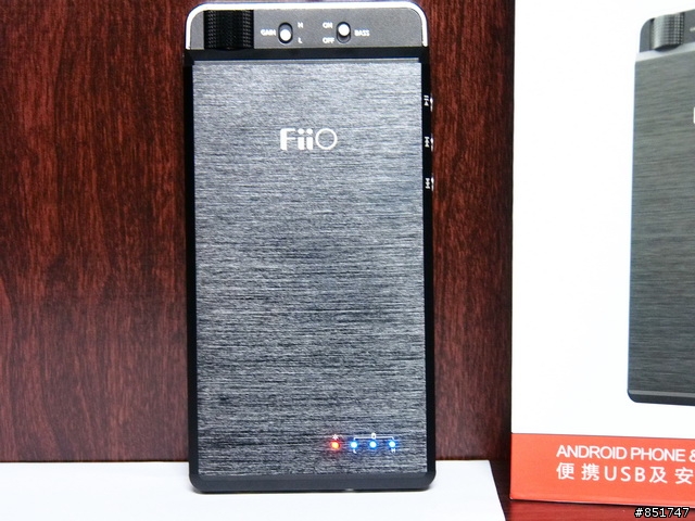 [開箱] 崑崙仙山響佳音 Fiio E18