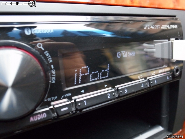 【開箱】汽車音響主機 Alpine UTE-42CBT 無碟機，藍芽配對，支援IPHONE分享