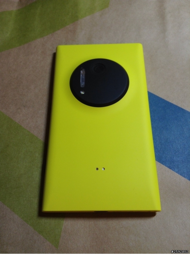 Lumia 1020 黃色 開箱~