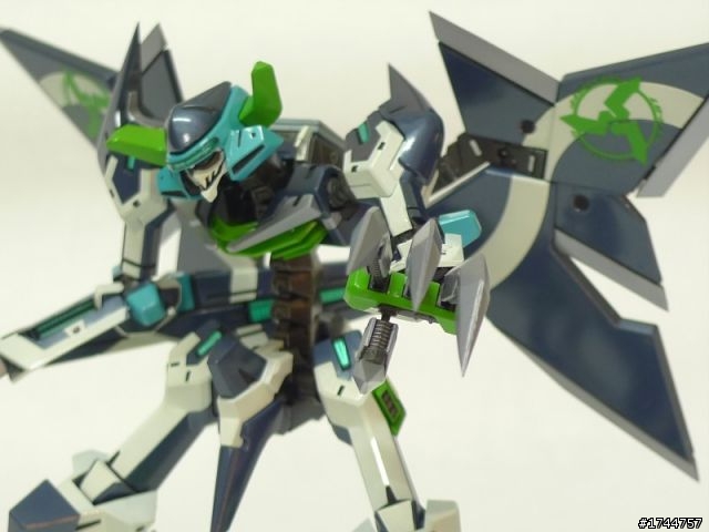 壽屋 電腦戰機 1/100 RVR-87 SPECINEFF