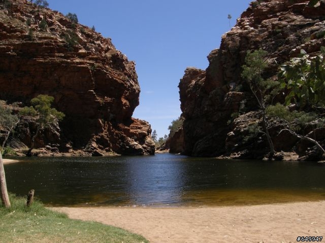 Uluru (aka Ayer's Rock) 露營行程  (圖多）