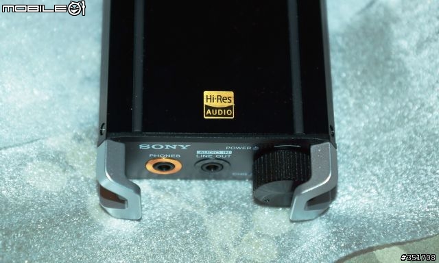 [最速開箱]SONY PHA-2 (iPhone iPod iPad 自家 Walkman digital、USB DAC、耳擴)
