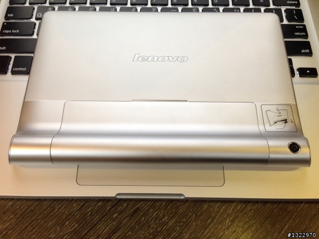 [開箱] Lenovo YogaTablet 8吋 好輕薄、好持久、好觸感～