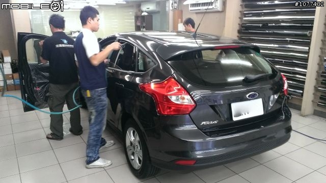 Ford Focus MK3 6w 鐵灰 開箱
