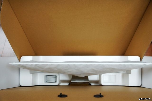 （開箱）2013 Late 偷偷改版的iMAC 27