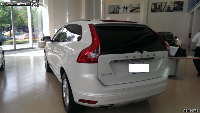 我的 VOLVO 2014 年式 XC60 T5 豪華版 珍珠白 也來獻醜一下
