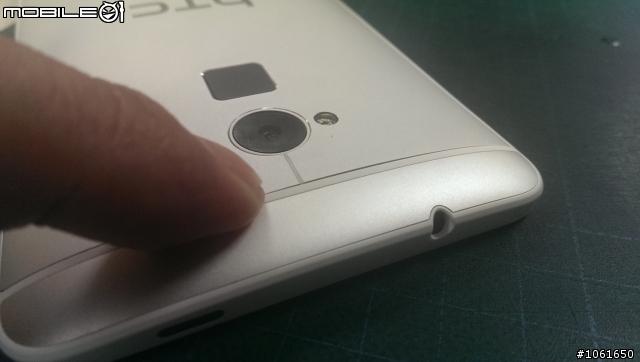 多年後的相挺換來這個品質我只能說htc你如何深得人心(慢了一個多禮拜開箱)(補充只為那些疑心病重的人)