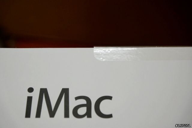 （開箱）2013 Late 偷偷改版的iMAC 27