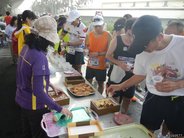 歡笑、美食聚一堂--2013屏東單車國道馬拉松