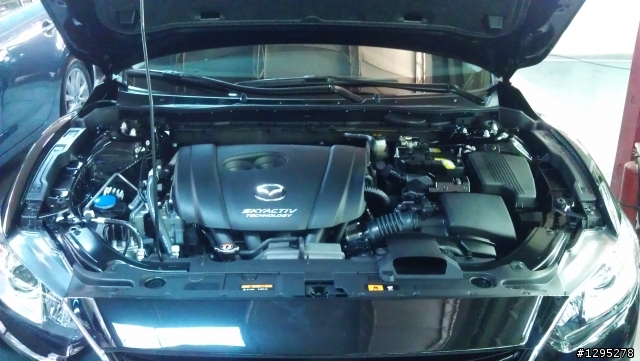 Mazda 6 Skyactiv-G賞車誌