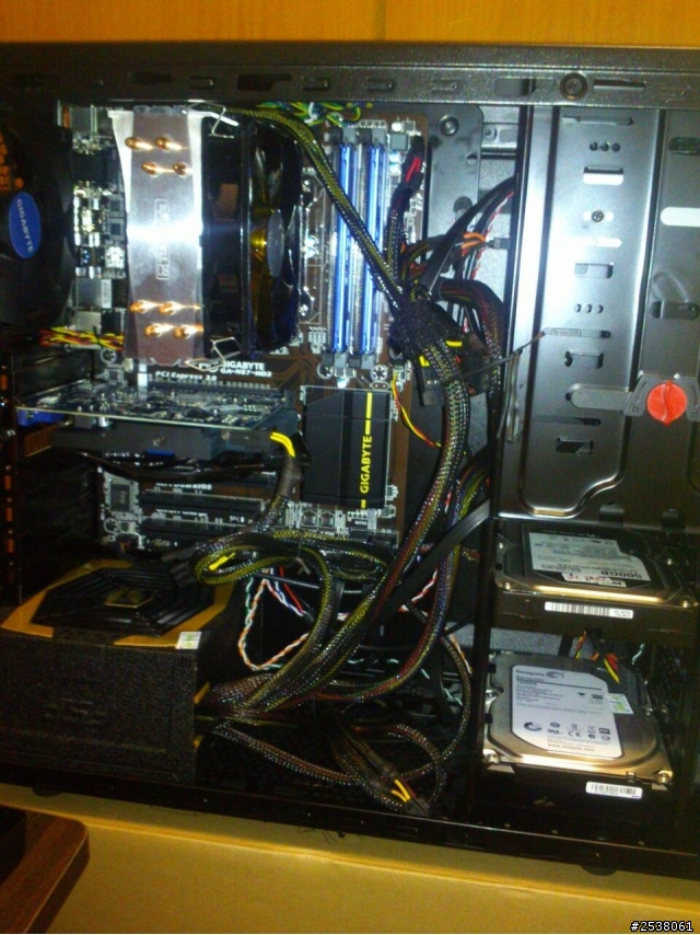 3萬內~幫今年要上大學的年輕人組電腦~(媒體設計科技學系)請問各位~這樣的配備可以嗎?