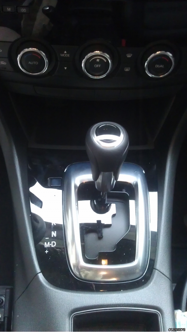 Mazda 6 Skyactiv-G賞車誌