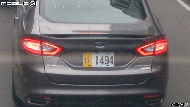 請問這車是??