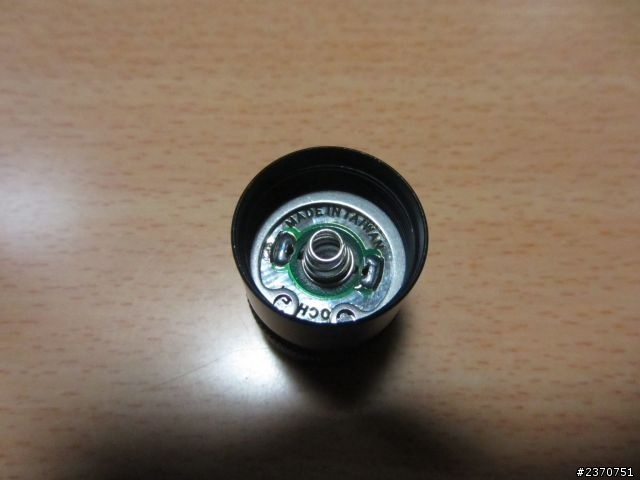 ［開箱與測試］BAOCH F3 槍燈