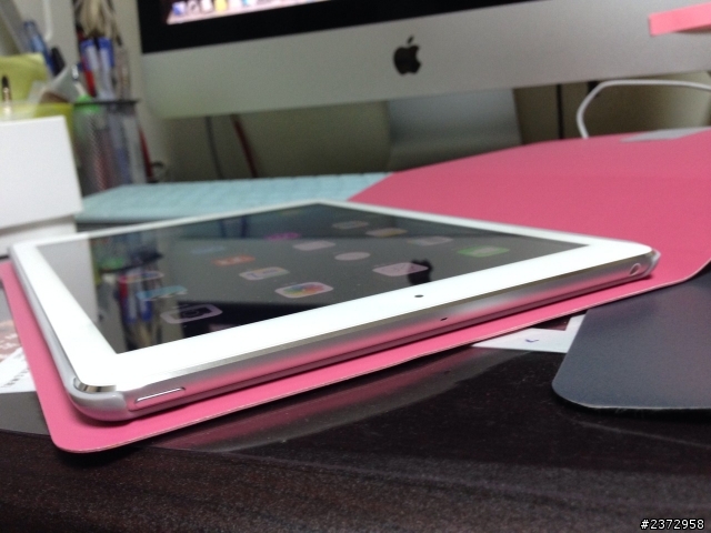 (開箱）iPad Air 港版開箱與輕x薄 M.CRAFTSMAN 保護套分享