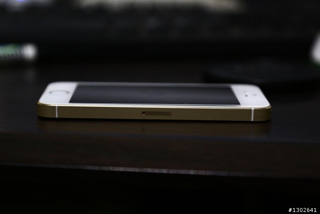 I PHONE 5S 螢幕面板翹起..尋求各位後續處理方式