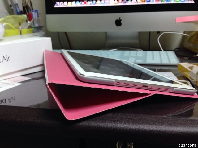 (開箱）iPad Air 港版開箱與輕x薄 M.CRAFTSMAN 保護套分享