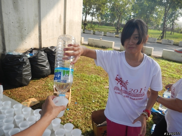 歡笑、美食聚一堂--2013屏東單車國道馬拉松